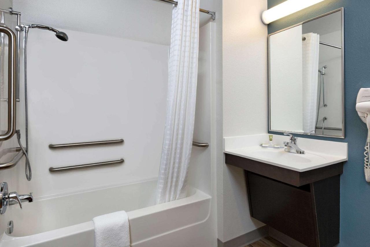 Woodspring Suites Houston Iah Airport Humble Dış mekan fotoğraf